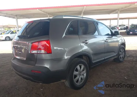 2013 Kia Sorento Lx из США, поврежденный, VIN 5XYKT3A65DG424164